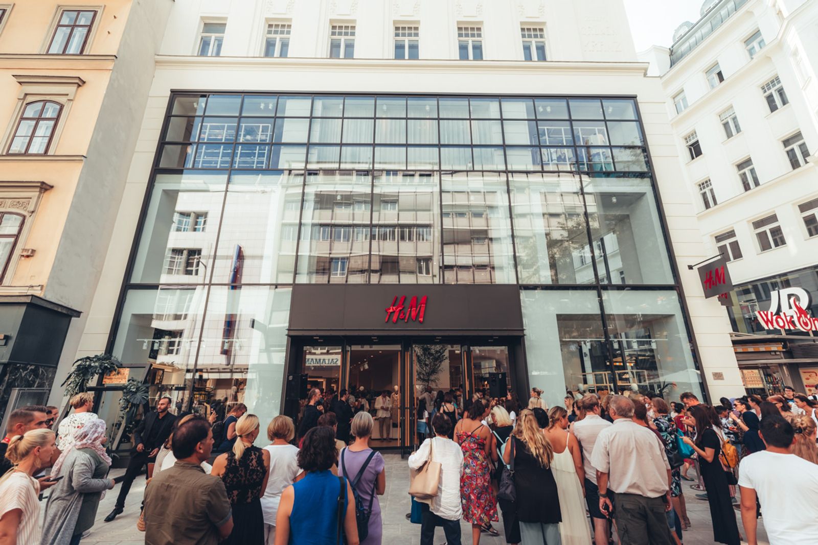 H&M FLAGSHIP STORE OPENING