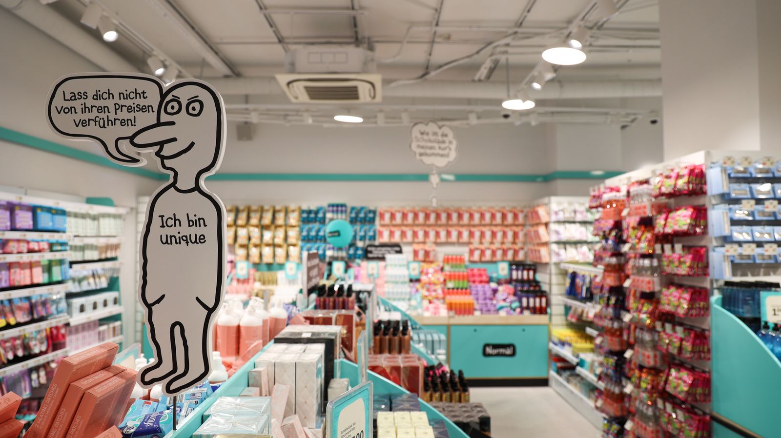 NORMAL "MARIAHILFER STRAßE STORE OPENING"