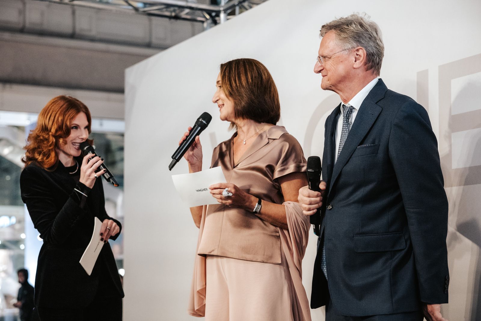 ERÖFFNUNG DES NEU GESTALTETEN WAGNER STAMMHAUSES AUF DER WIENER KÄRNTNER STRASSE